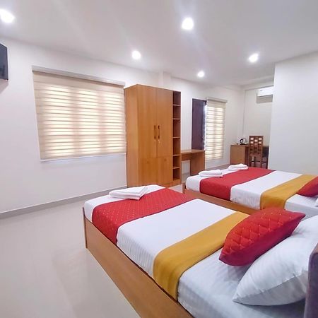 Lavender Arcade Apartment Kochi Luaran gambar